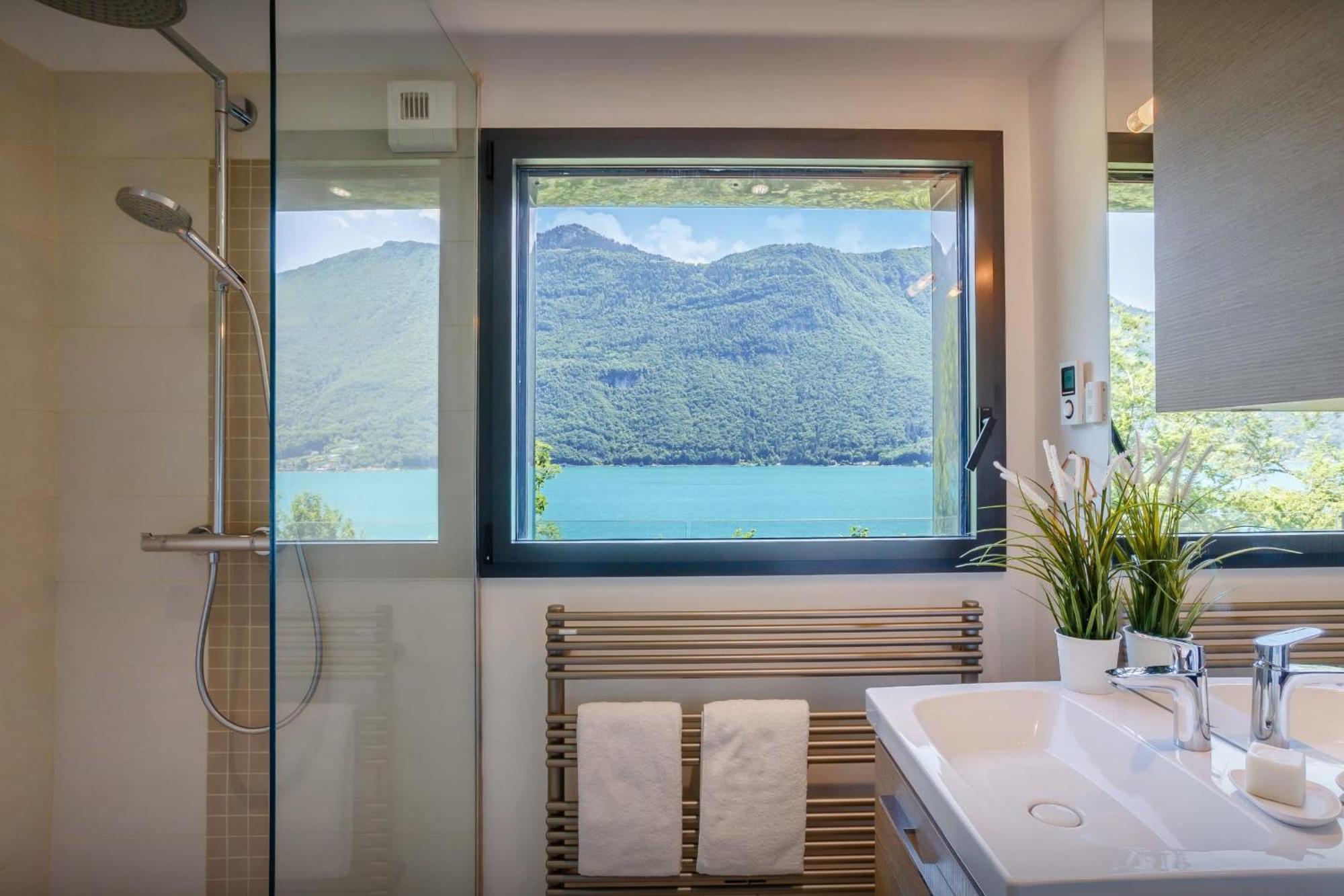 Chalet Lomatika - Ovo Network Doussard Esterno foto