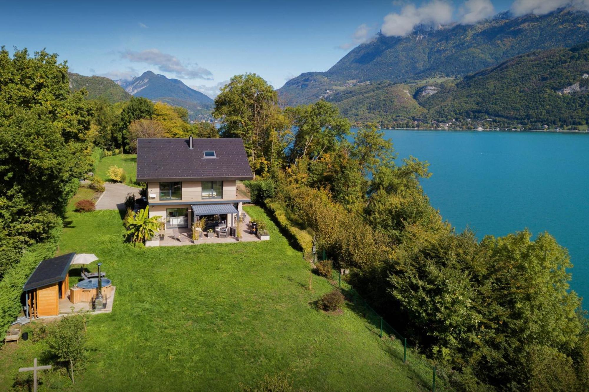 Chalet Lomatika - Ovo Network Doussard Esterno foto